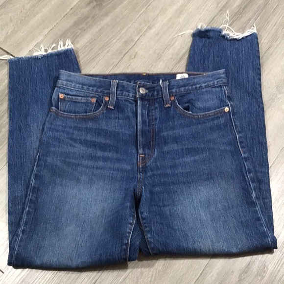 Levi’s White Oak Cone Denim “Wedgie”‎ Button Fly Fray Hem Medium Wash Jeans - Picture 7 of 15